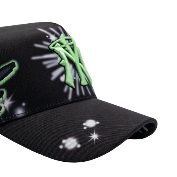 31 Hats - 31 Graffiti