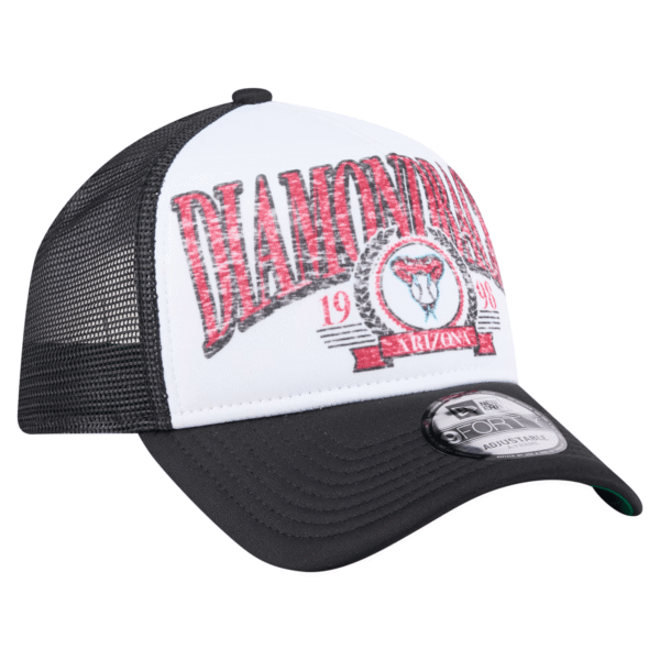 Mens New Era Black Arizona Diamondbacks Distressed Adjustable Trucker Hat