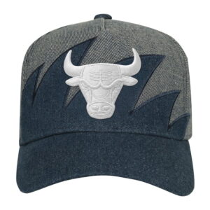 Youth Mitchell & Ness DenimGray Chicago Bulls Sharktooth Pro Pinch Snapback Hat