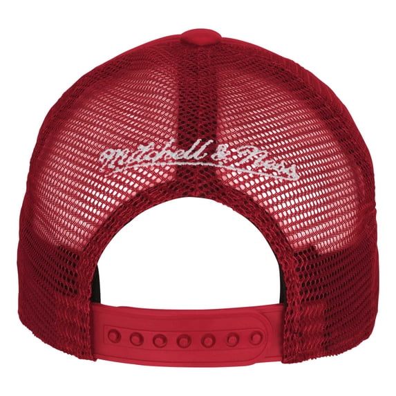 Youth Mitchell & Ness Red Chicago Bulls Core Evergreen Trucker Adjustable Hat