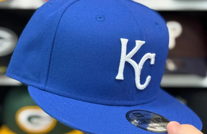 kansas city royals snapback vs fitted hats for perfect style.