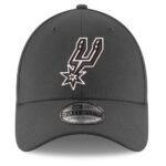Men's New Era Graphite San Antonio Spurs 39THIRTY Flex Hat