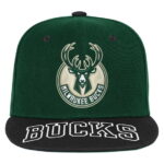 Youth Outerstuff Hunter GreenBlack Milwaukee Bucks Two-Tone Snapback Hat