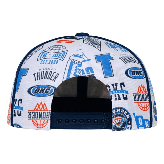 Youth Outerstuff White Oklahoma City Thunder Piped Up Snapback Hat