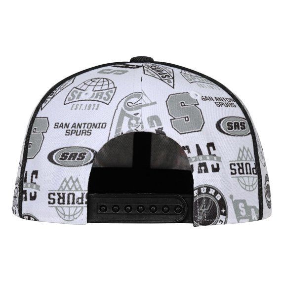 Youth Outerstuff White San Antonio Spurs Piped Up Snapback Hat